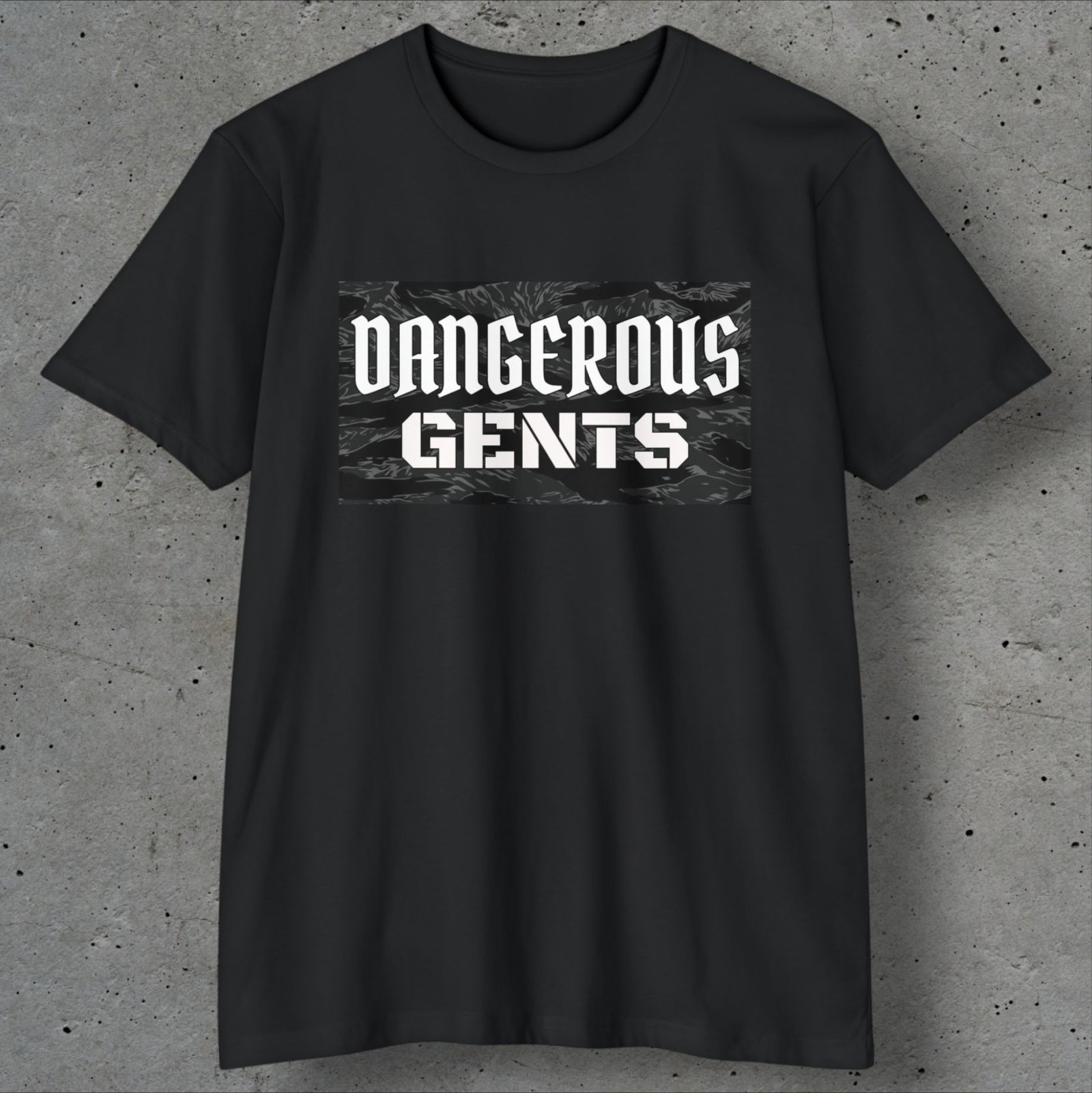 dangerous gents urban tiger stripe logo t shirt