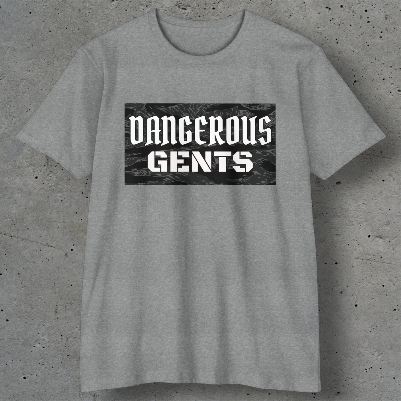 dangerous gents urban tiger stripe logo t shirt